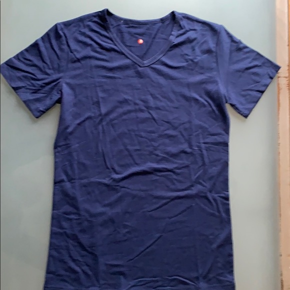 Other - Men’s Casual Short Sleeve V-Neck T-Shirt (Size M) Other - Men’s Casual Short Sleeve V-Neck T-Shirt (Size M)